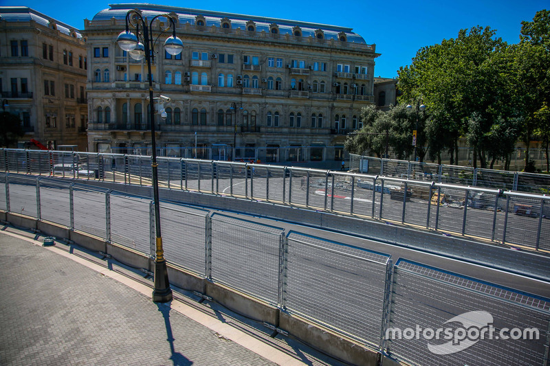 Baku, la curva 7 del circuito cittadino