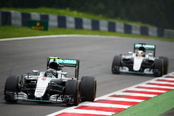 Nico Rosberg, Mercedes AMG F1 W07 Hybrid leads team mate Lewis Hamilton, Mercedes AMG F1 W07 Hybrid