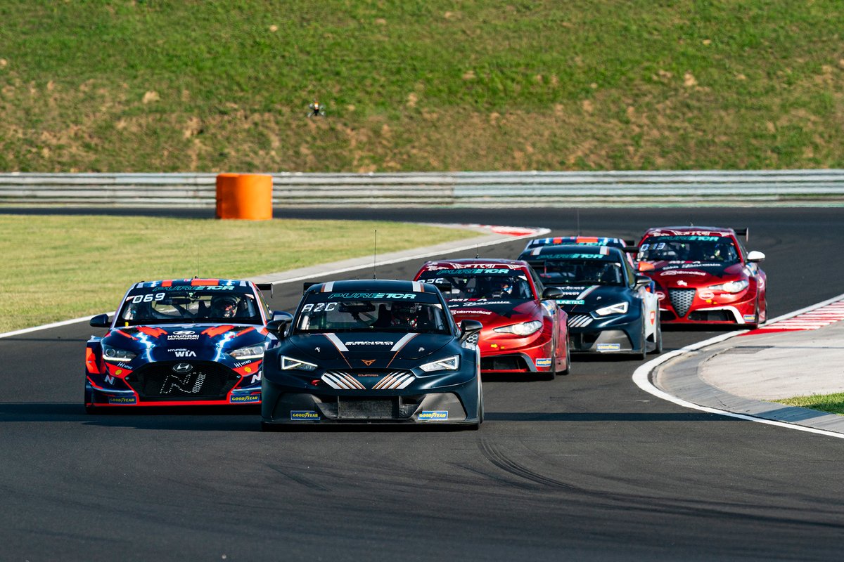 Mikel Azcona, Zengő Motorsport X CUPRA, CUPRA e-Racer