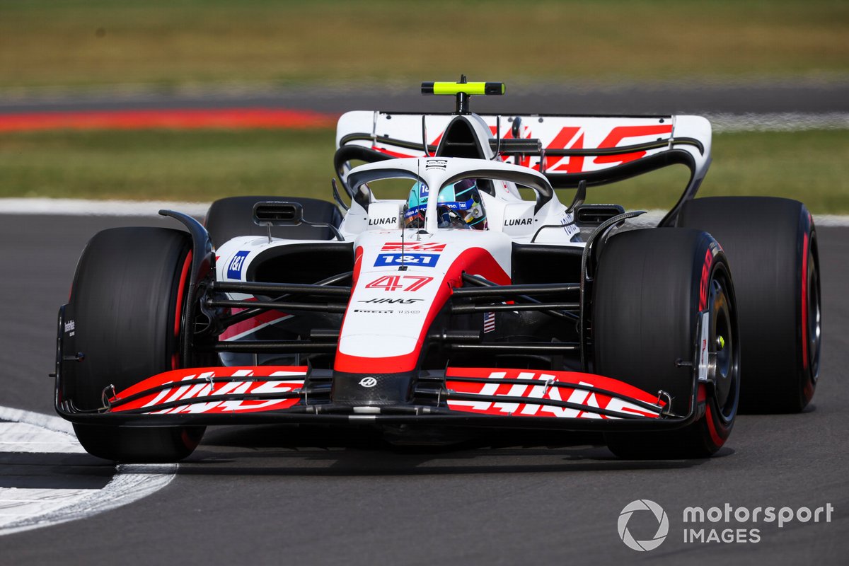 Mick Schumacher, Haas VF-22