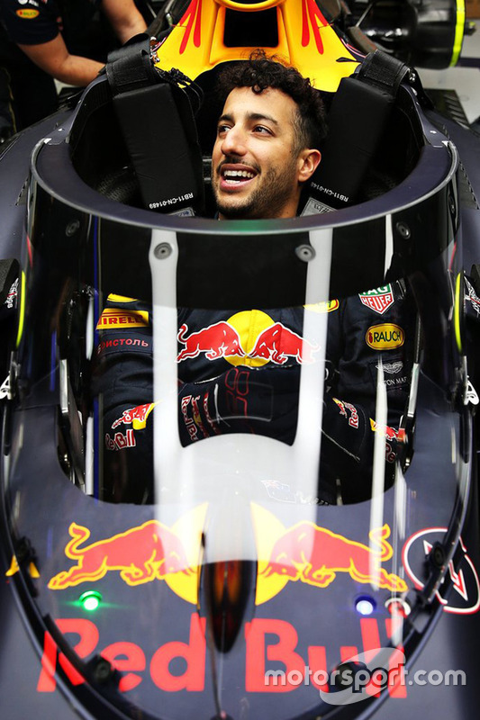 Daniel Ricciardo im Cockpit
