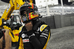 Carlos Sainz Jr., Renault Sport F1 Team RS17 yarış dışı