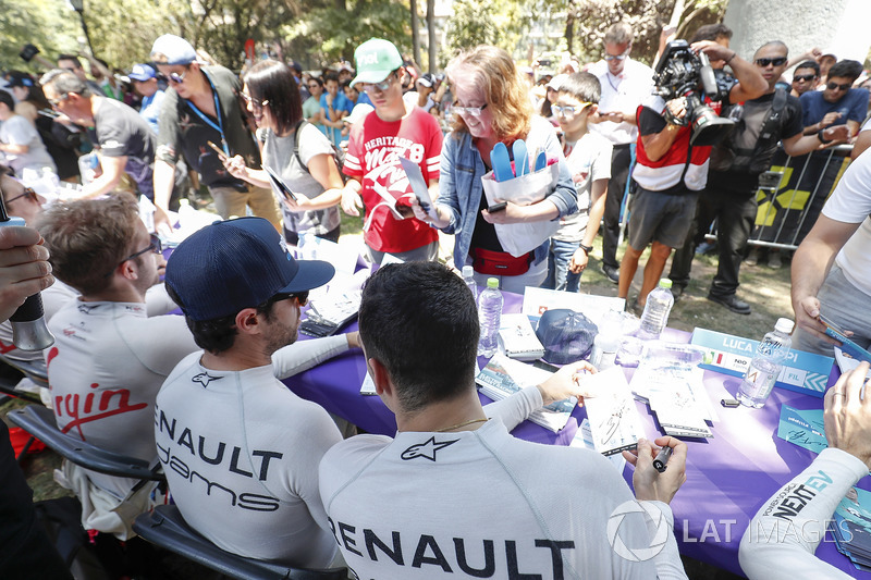Sébastien Buemi, Renault e.Dams, Nicolas Prost, Renault e.Dams at the autograph session