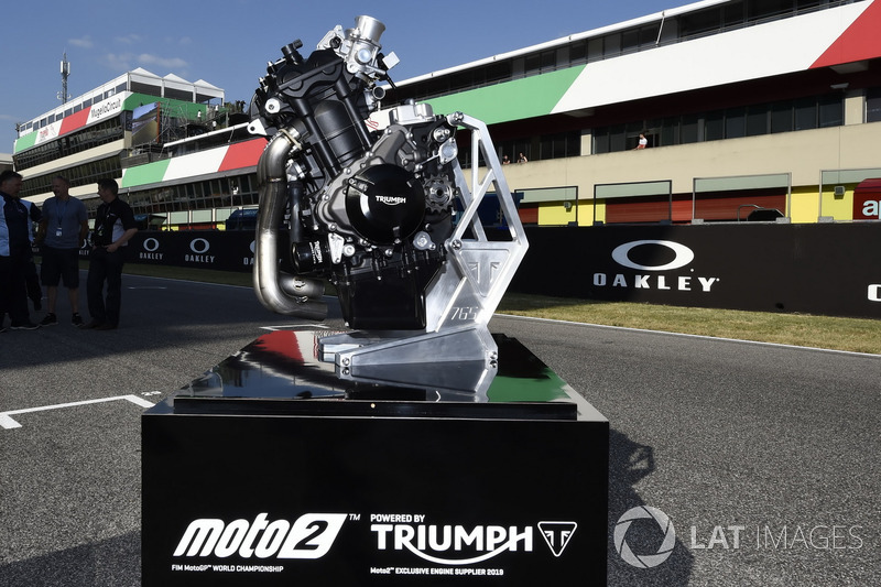 Triumph menjadi pemasok tunggal mesin Moto2 pada 2019