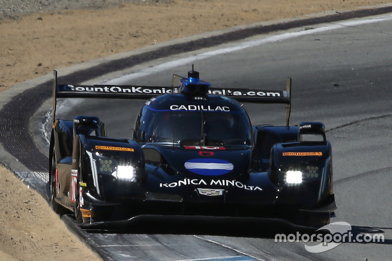 #10 Wayne Taylor Racing Cadillac DPi: Ricky Taylor, Jordan Taylor