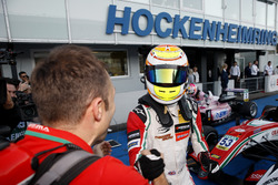 Il vincitore della gara Callum Ilott, Prema Powerteam, Dallara F317 - Mercedes-Benz
