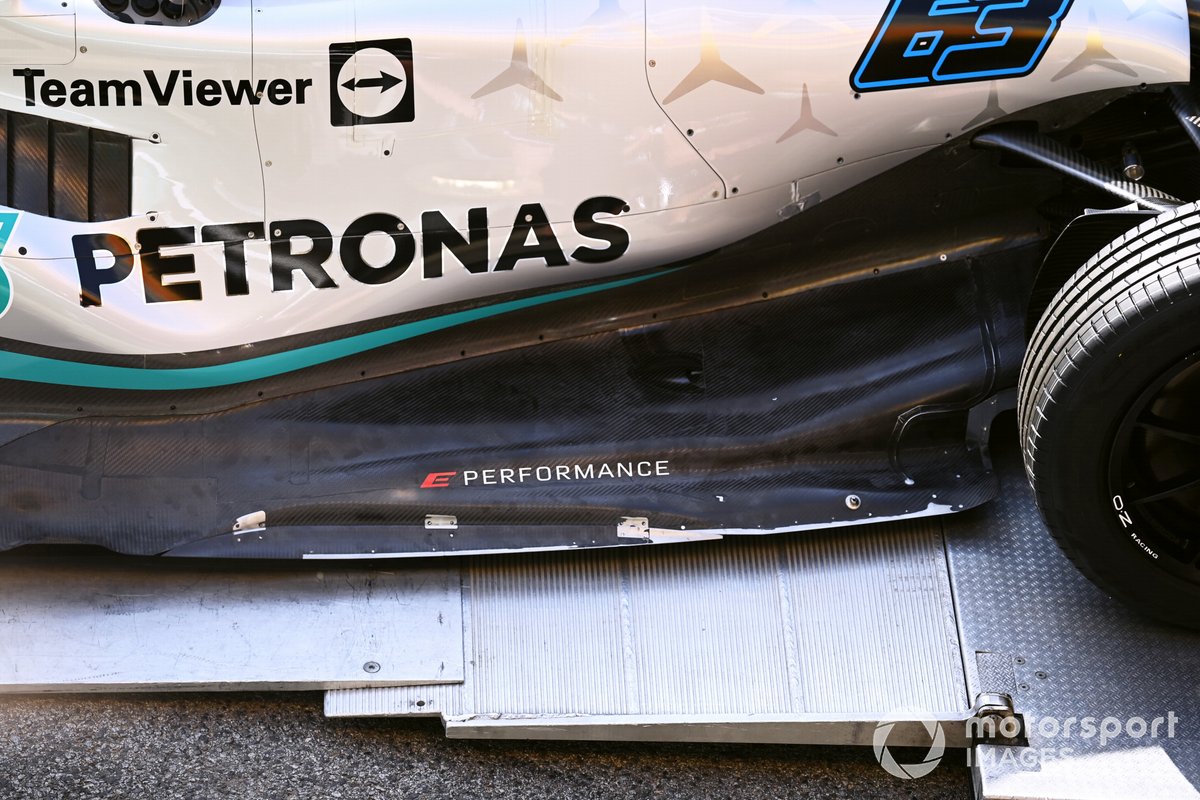 Detalle del piso del Mercedes W13