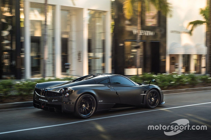 Pagani Huayra Tempesta