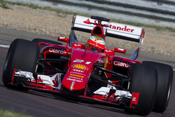 Esteban Gutierrez, Ferrari tests the 2017 spec Pirelli