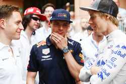 Stoffel Vandoorne, McLaren, Max Verstappen, Red Bull Racing, e Brendon Hartley, Toro Rosso