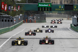 Carlos Sainz Jr., Renault Sport F1 Team R.S. 18, Max Verstappen, Red Bull Racing RB14 Tag Heuer, Daniel Ricciardo, Red Bull Racing RB14 Tag Heuer, Nico Hulkenberg, Renault Sport F1 Team R.S. 18