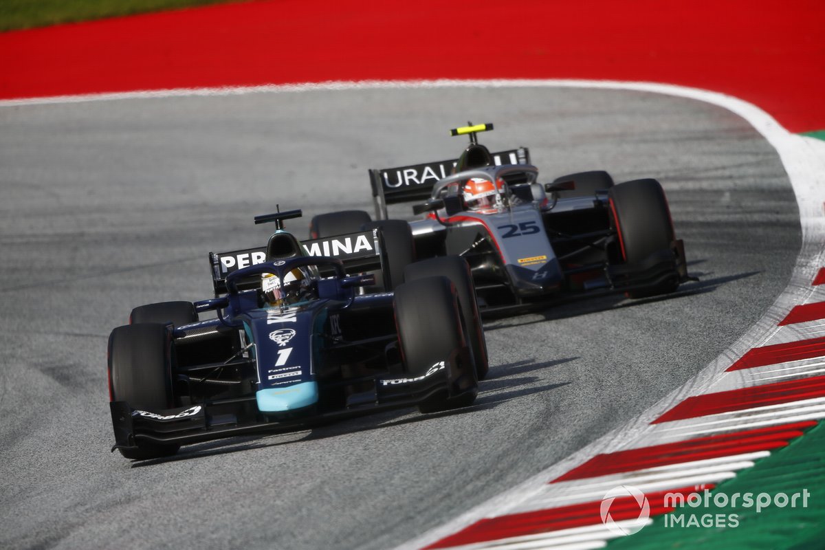 Sean Gelael, Dams, memimpin Luca Ghiotto, Hitech Grand Prix