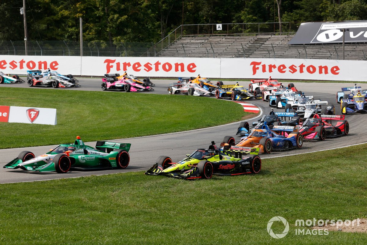Felix Rosenqvist, Chip Ganassi Racing Honda, Colton Herta, Andretti Harding Steinbrenner Autosport Honda, start, crash