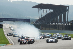Start: #22 G-Drive Racing, Oreca 07 - Gibson: Memo Rojas, Ryo Hirakawa, Leo Roussel, führt