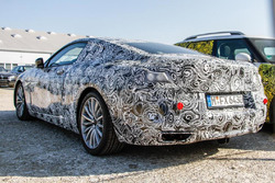 BMW 8 Series Spy
