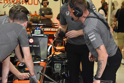 Fernando Alonso, McLaren MCL32 brakes pedal