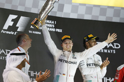 Podyum: 2. Nico Rosberg, Mercedes AMG F1