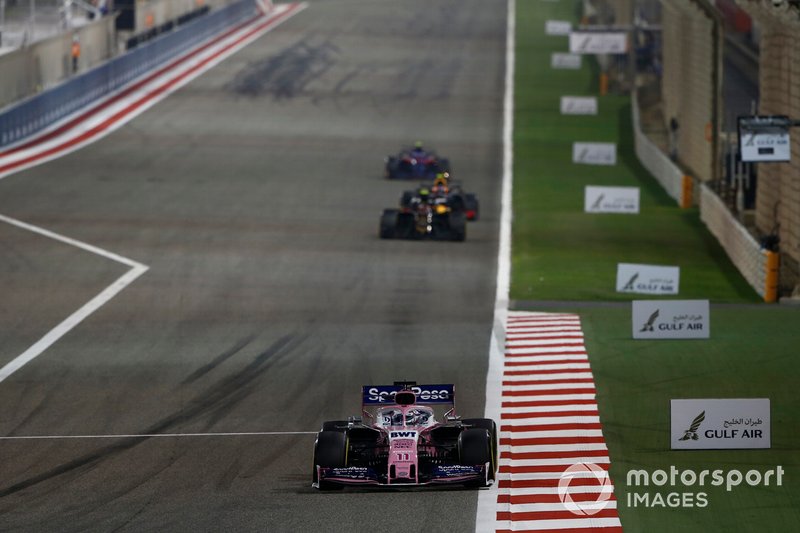 Серхіо Перес, Racing Point RP19, попереду суперників
