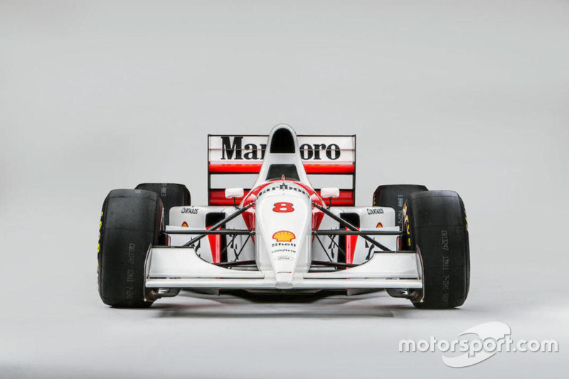 Болід Айртона Сенни McLaren-Cosworth Ford MP4/8A 1993 року