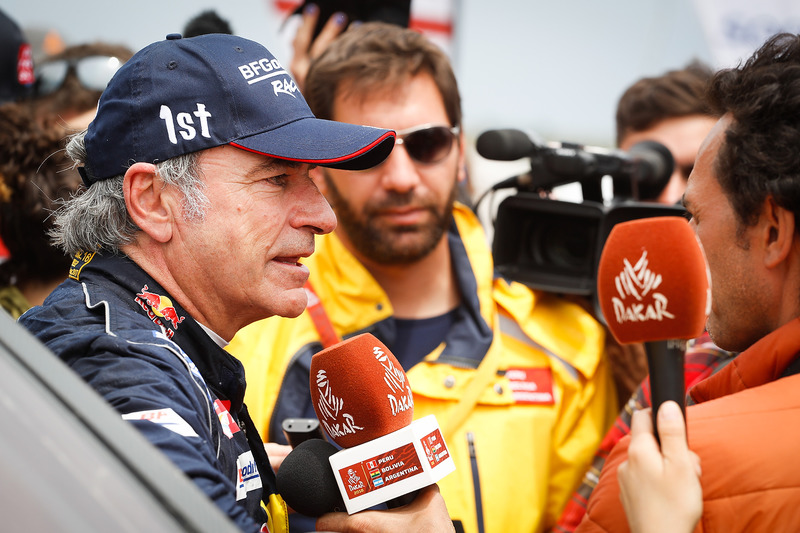 Переможець у категорії позашляховиків Карлос Сайнс, Peugeot Sport