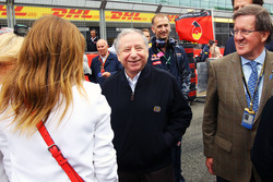 Jean Todt, FIA-Präsident; Geri Halliwell, Sängerin; Emma Bunton, Sängerin
