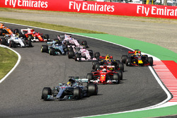 Lewis Hamilton, Mercedes AMG F1 W08, Sebastian Vettel, Ferrari SF70H, Max Verstappen, Red Bull Racin