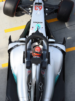 George Russell, Mercedes-Benz F1 W08 con el halo