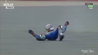 Chute d'Álex Rins en Essais Libres 3