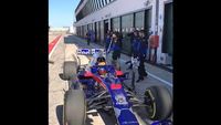 Alex Albon prend le volant de la STR14