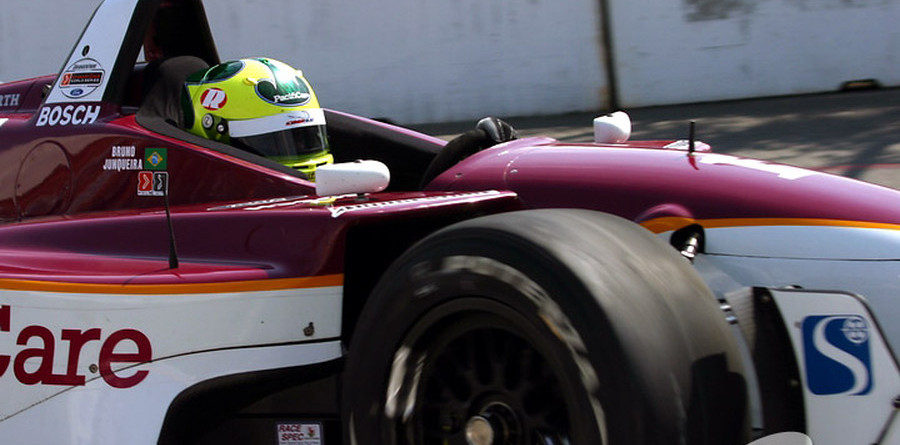 CHAMPCAR/CART: Junqueira sits on provisional pole in Denver CHAMPCAR/CART: Junqueira sits on provisional pole in Denver