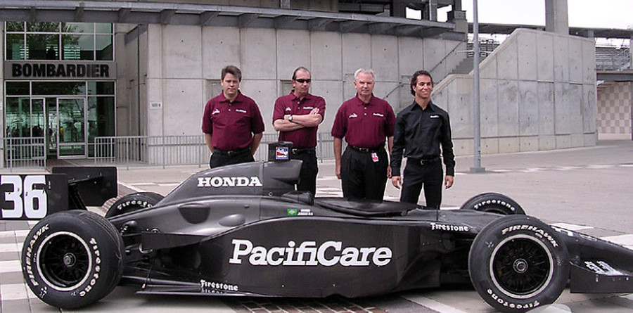 IRL: Junqueira returns to Indy with Newman/Haas Racing IRL: Junqueira returns to Indy with Newman/Haas Racing