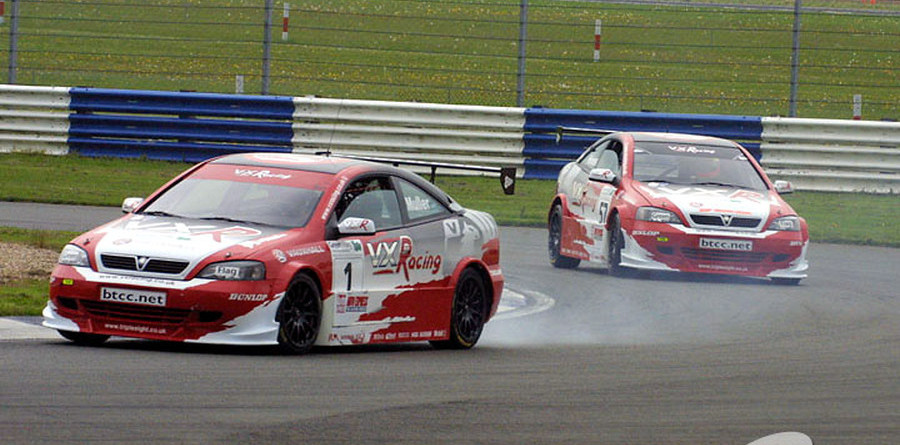 BTCC: Chilton gets first career win at Silverstone BTCC: Chilton gets first career win at Silverstone