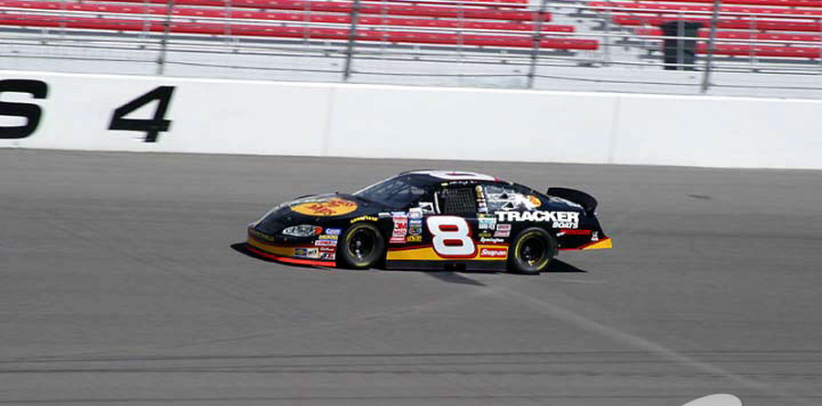 BUSCH: Truex on pole in the Bluegrass State BUSCH: Truex on pole in the Bluegrass State