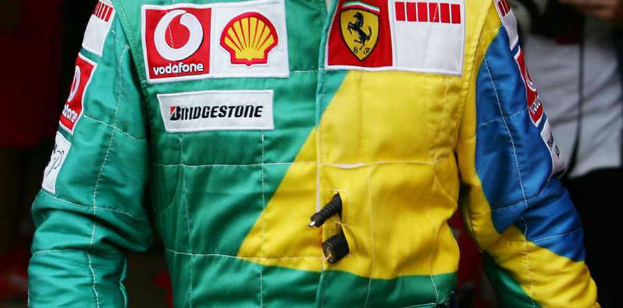 Massa takes home pole for Brazilian GP Massa takes home pole for Brazilian GP