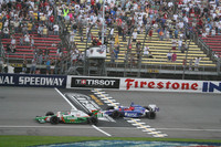 IRL: Kanaan wins dramatic Michigan race IRL: Kanaan wins dramatic Michigan race