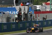 Webber dominates the Spanish Grand Prix Webber dominates the Spanish Grand Prix