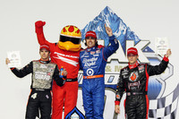 Franchitti wins Chicagoland cuts Power's points lead Franchitti wins Chicagoland cuts Power's points lead