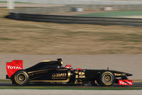 Formula One - Full Throttle: Keeping the boredom at bay Formula One - Full Throttle: Keeping the boredom at bay