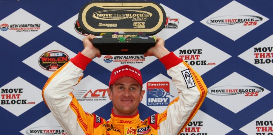 Hunter-Reay ends up with Loudon win under red flag Hunter-Reay ends up with Loudon win under red flag