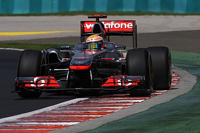 Sorry Hamilton admits mirror visibility problem