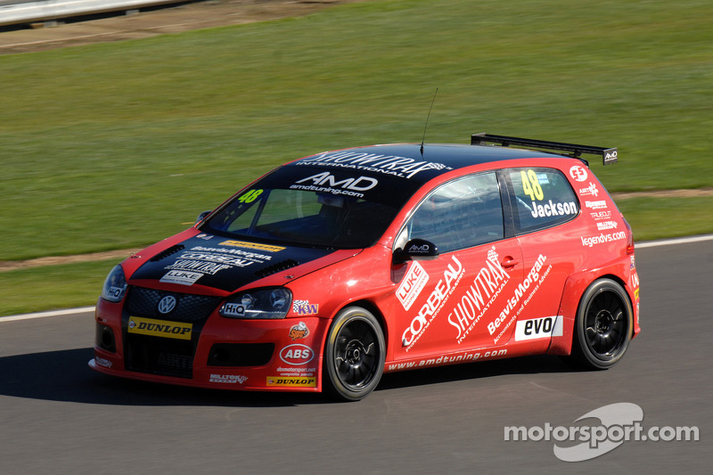 AmDTuning.com impress in season finale at Brands Hatch