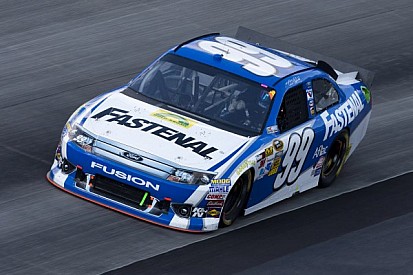Edwards has one last shot of victory lane at Homestead-Miami Speedway
