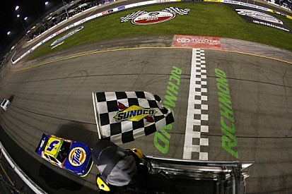 Harvick dominates in seventh Nationwide Series win at Richmond