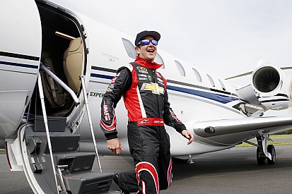 IndyCar notes: Tony Stewart backs another 'double' for Kurt Busch