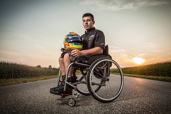 Michael Johnson poised for Mazda Pro Series success