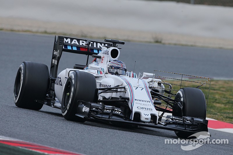 Bottas manda en la sesión matutina
