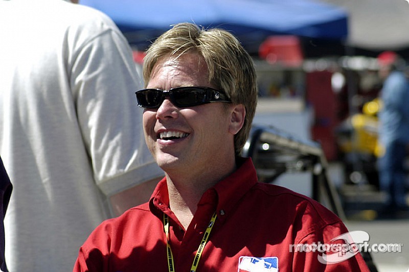 Davey Hamilton toma puesto de director en USAC