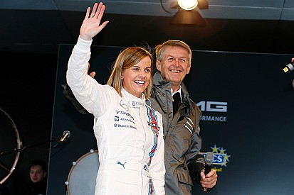 Williams descarta a Susie Wolff para relevar a Bottas
