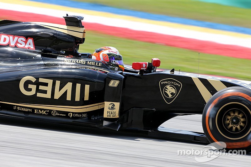 Grosjean recibió una penalización de dos puestos en la grilla