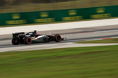 Новая модификация шасси Force India появится не раньше июня